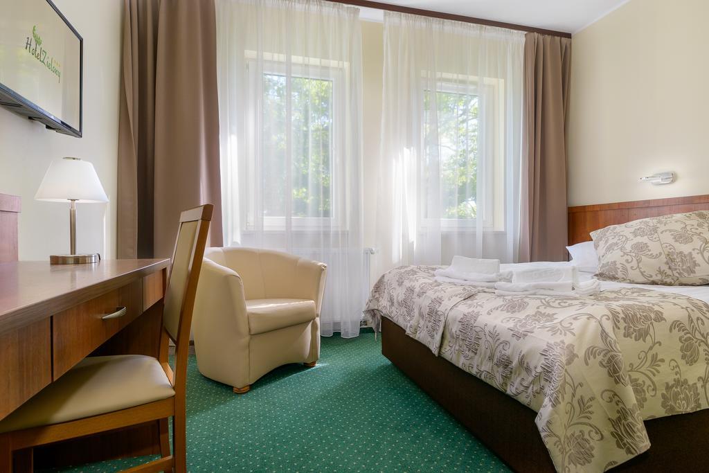 Hotel Zielony Poznan Ngoại thất bức ảnh